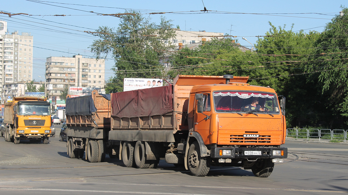 Тюменская область, № М 228 ХН 72 — КамАЗ-53229-13 [53229N]