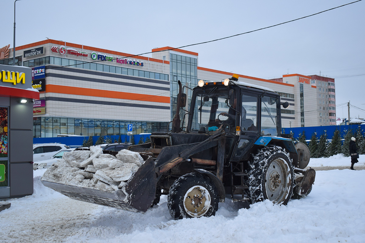 Алтайский край, № (22) Б/Н СТ 0967 — Беларус-82.1; Алтайский край — Спецтехника с нечитаемыми (неизвестными) номерами