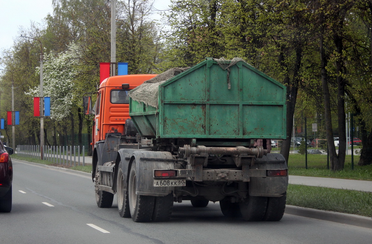 Псковская область, № А 608 КК 60 — КамАЗ-65115-02 [65115C]