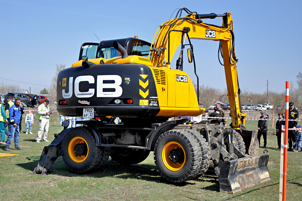 Алтайский край, № 7902 АР 22 — JCB JS145W