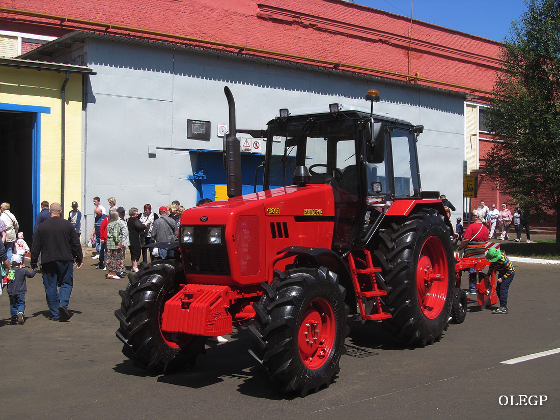 Минск, № (BY-7) Б/Н СТ 0315 — Беларус-1221.3; Минск — Новая техника ОАО МТЗ