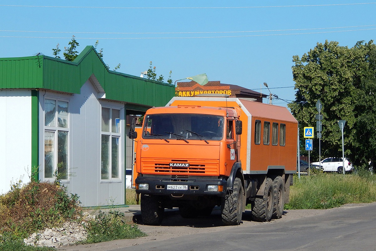 Воронежская область, № М 623 ХК 36 — КамАЗ-43118-15 [43118R]