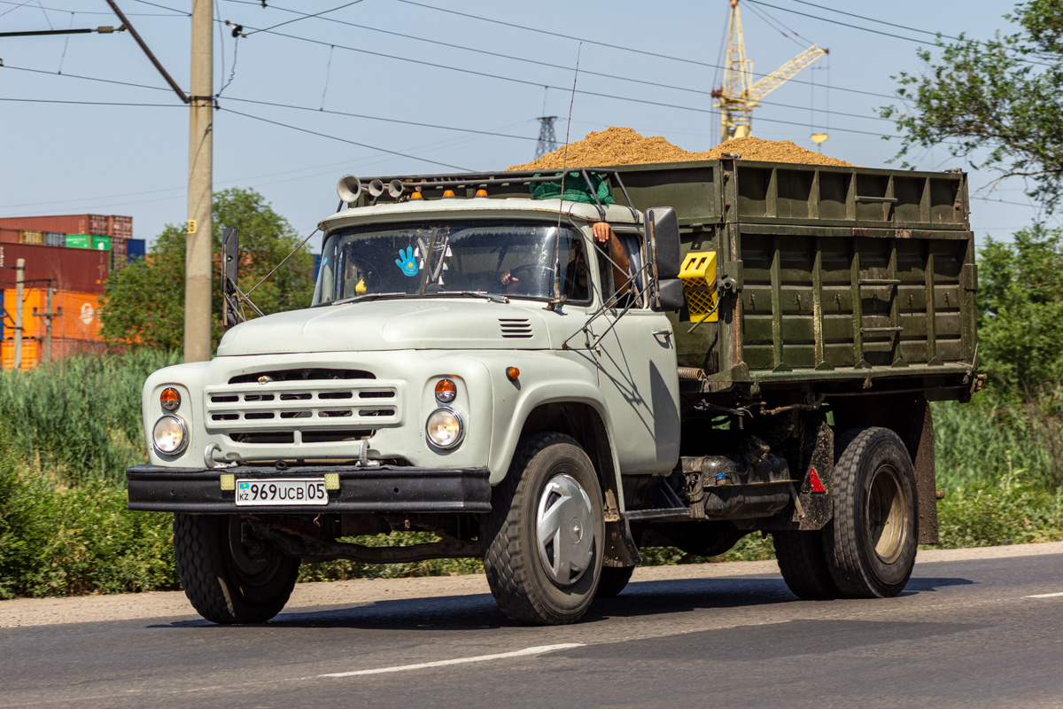 Алматинская область, № 969 UCB 05 — ЗИЛ-495710