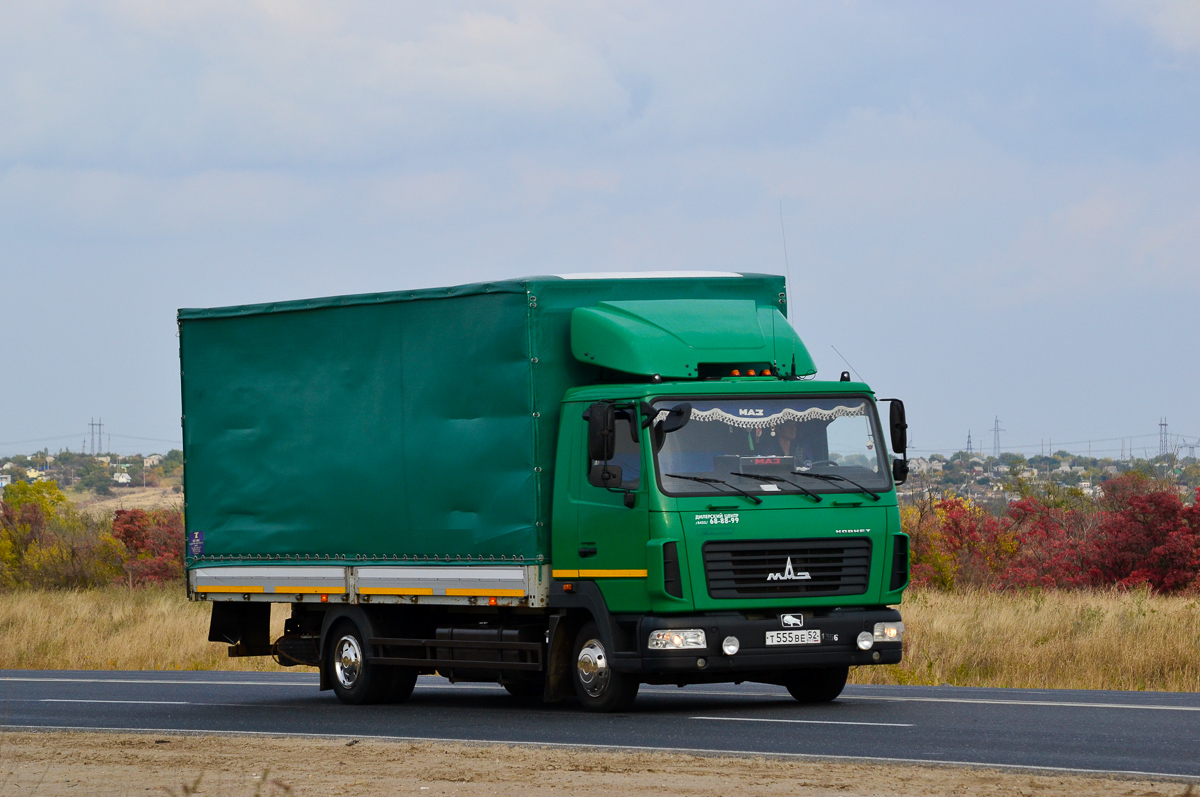 Нижегородская область, № Т 555 ВЕ 52 — МАЗ-4371P2 "Зубрёнок"