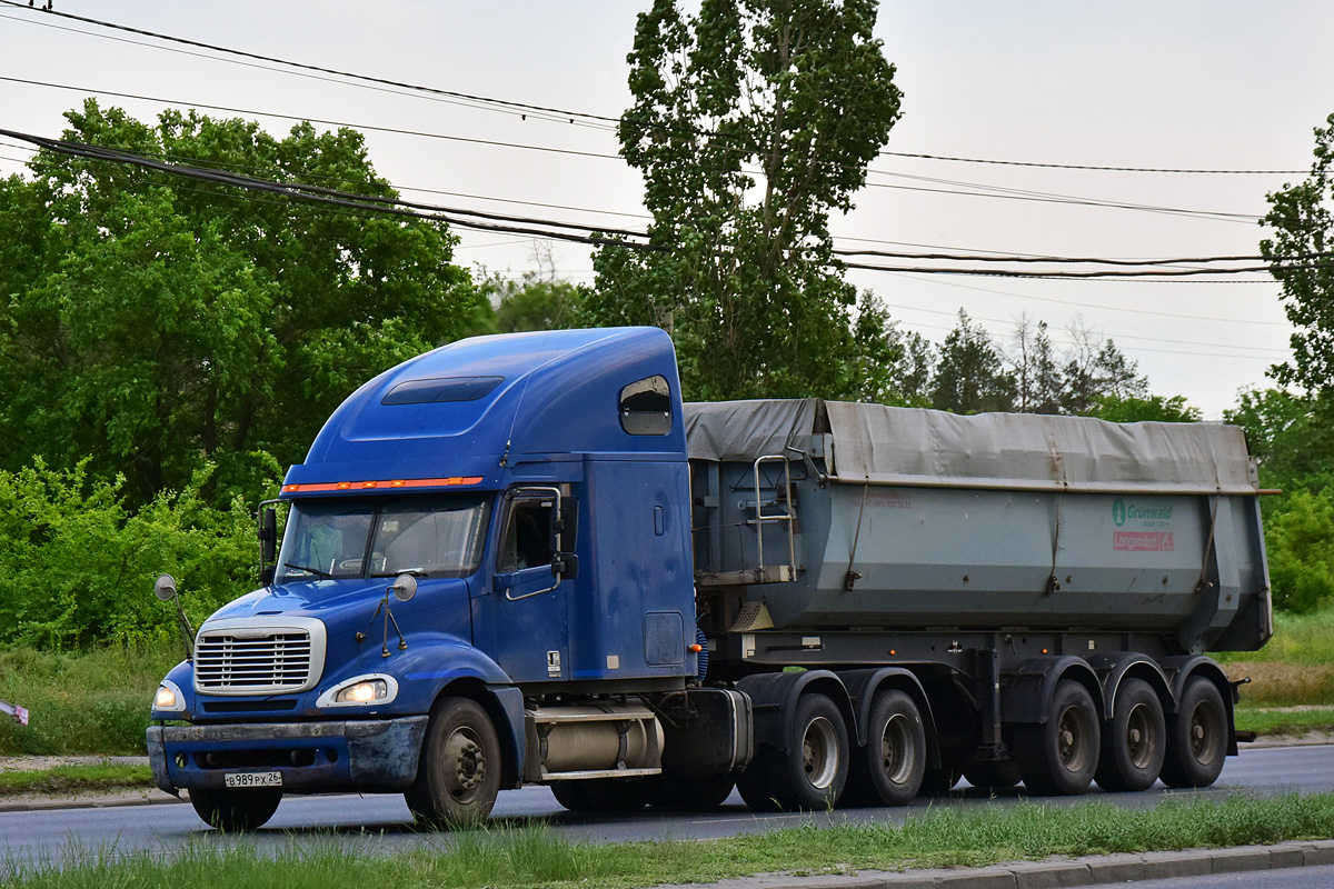 Ставропольский край, № В 989 РХ 26 — Freightliner Columbia