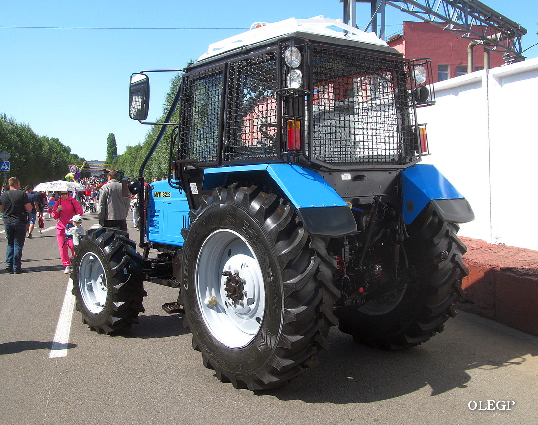 Минск, № (BY-7) Б/Н СТ 0325 — Беларус-82.2; Минск — Новая техника ОАО МТЗ