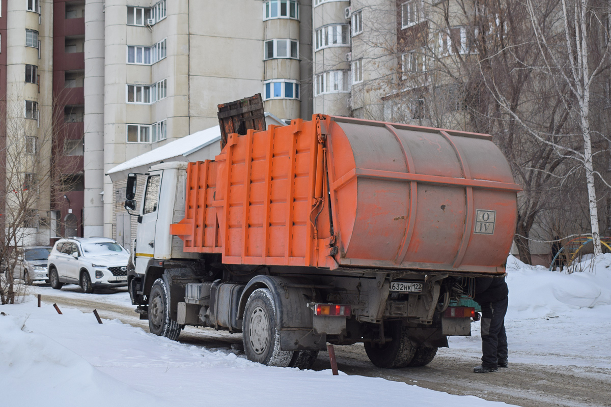 Алтайский край, № А 632 НК 122 — МАЗ-5340B2