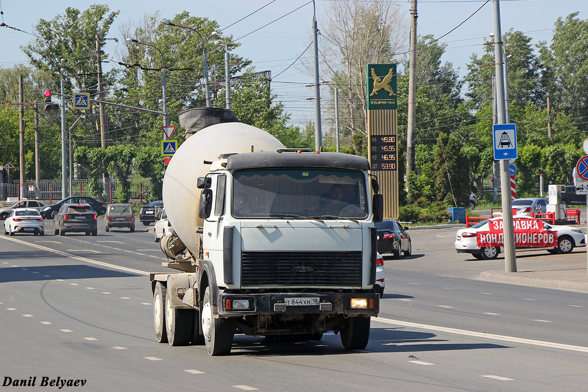 Татарстан, № Т 844 ХН 18 — МАЗ-63035