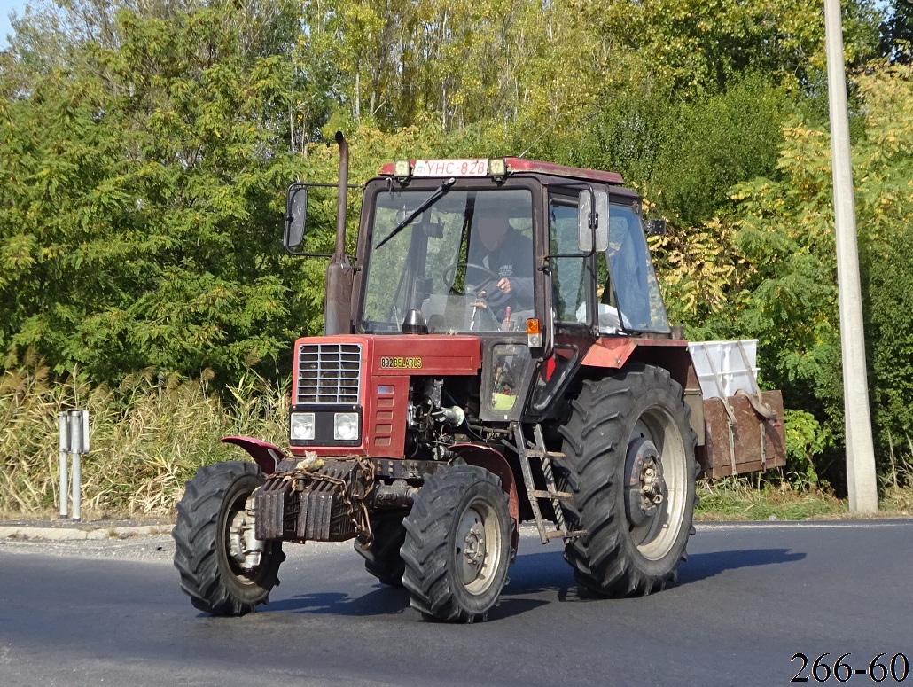 Венгрия, № YHC-828 — Беларус-820 (общая модель); Венгрия — Сбор винограда в Венгрии