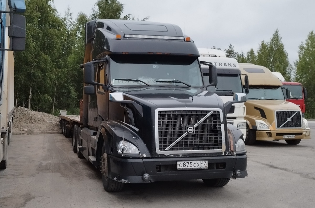 Ленинградская область, № С 875 СХ 47 — Volvo VNL670