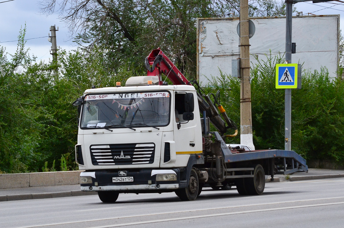 Волгоградская область, № М 342 ВТ 134 — МАЗ-4371P2 "Зубрёнок"