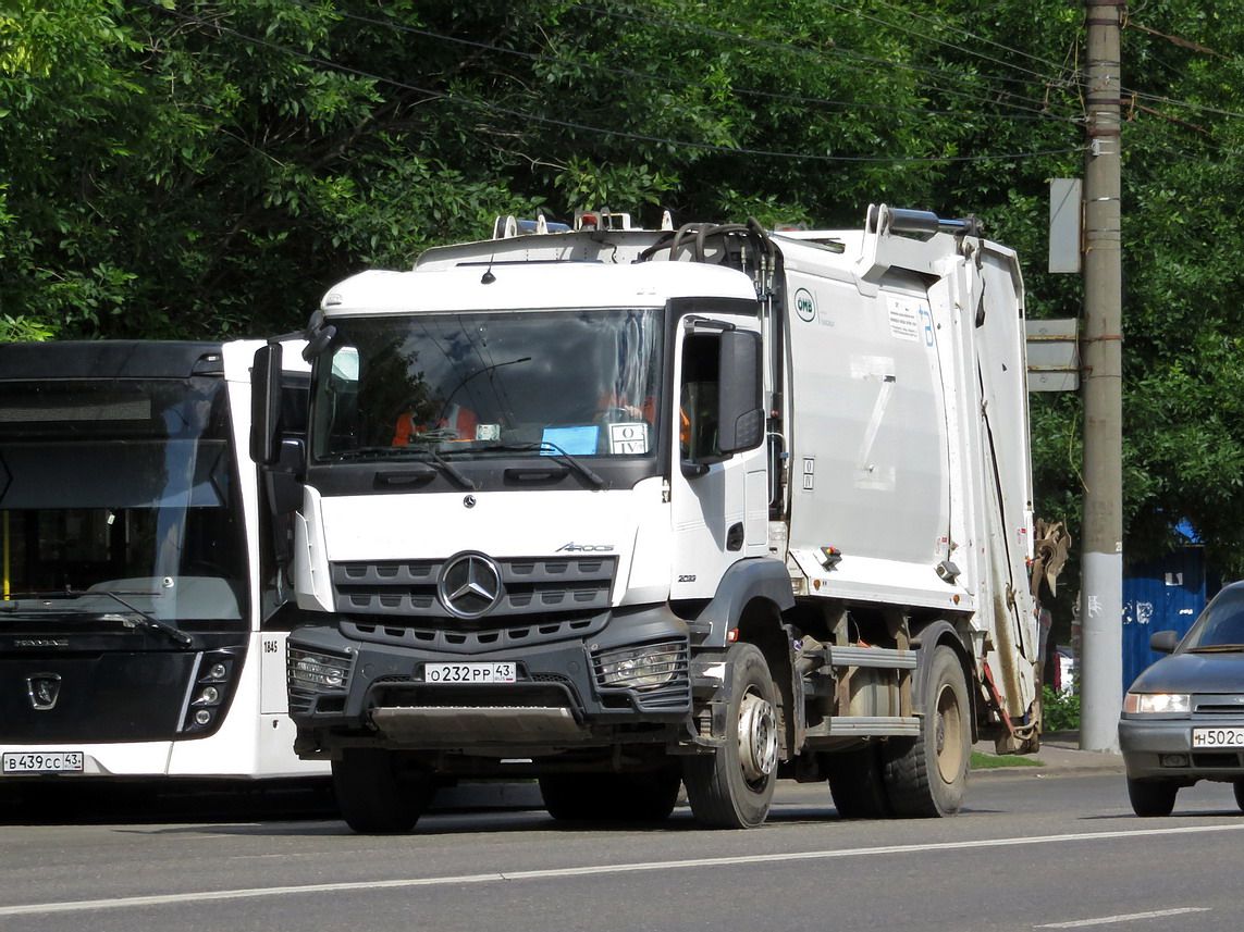 Кировская область, № О 232 РР 43 — Mercedes-Benz Arocs 2033 [Z9M]