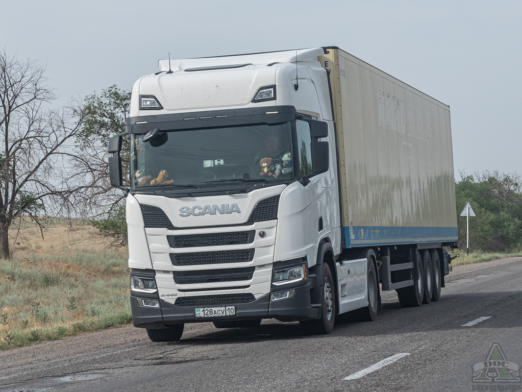 Костанайская область, № 128 ACV 10 — Scania ('2016) R440