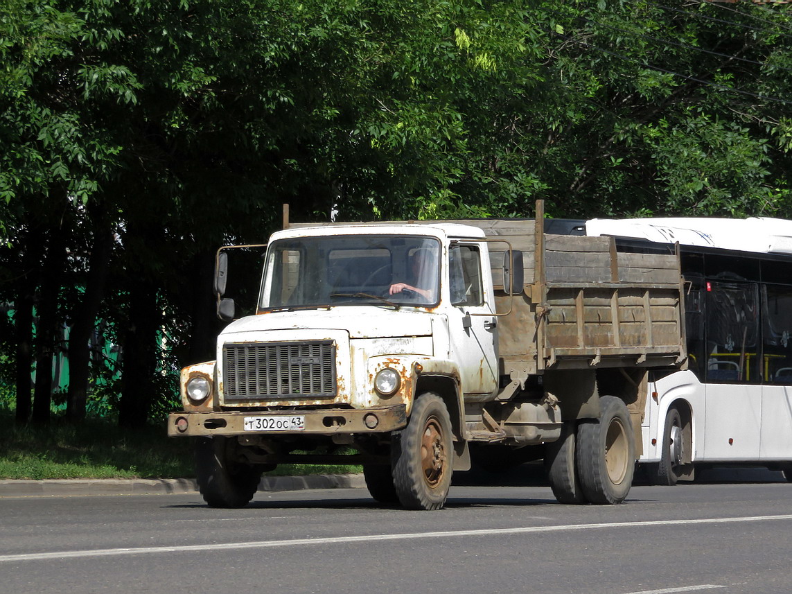 Кировская область, № Т 302 ОС 43 — ГАЗ-33072