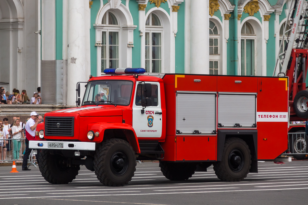 Санкт-Петербург, № У 695 РО 178 — ГАЗ-33088 «Садко»; Санкт-Петербург — Парад, посвящённый 220-летию со дня образования пожарной охраны Санкт‑Петербурга (30.06.2023 г.)