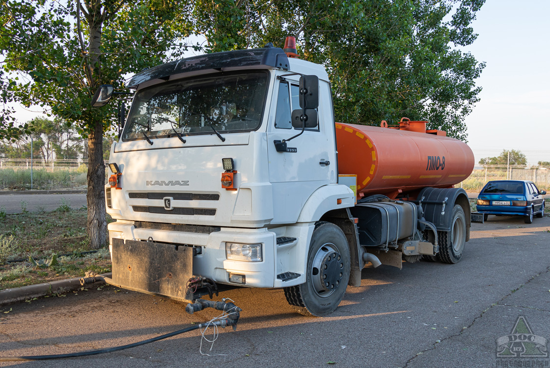 Алматинская область, № 768 ZC 05 — КамАЗ-43253 (общая модель)