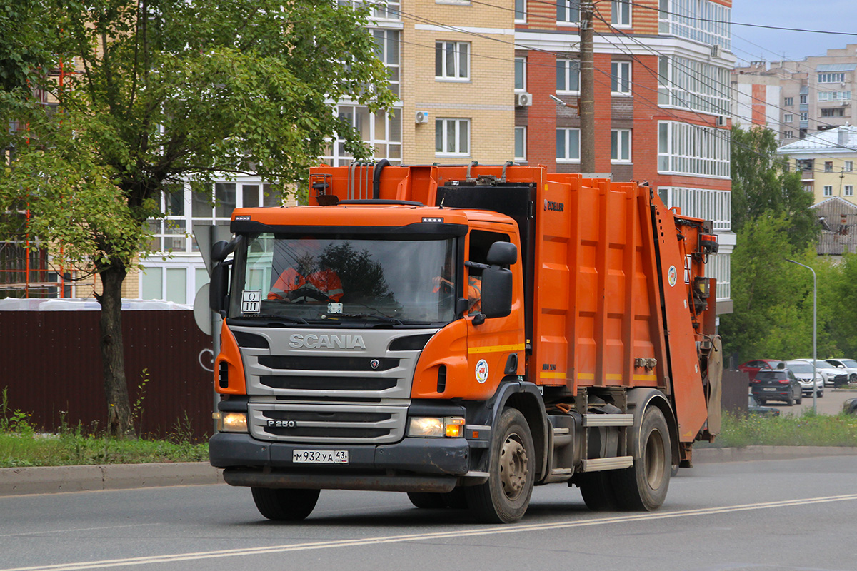 Кировская область, № М 932 УА 43 — Scania ('2011) P250