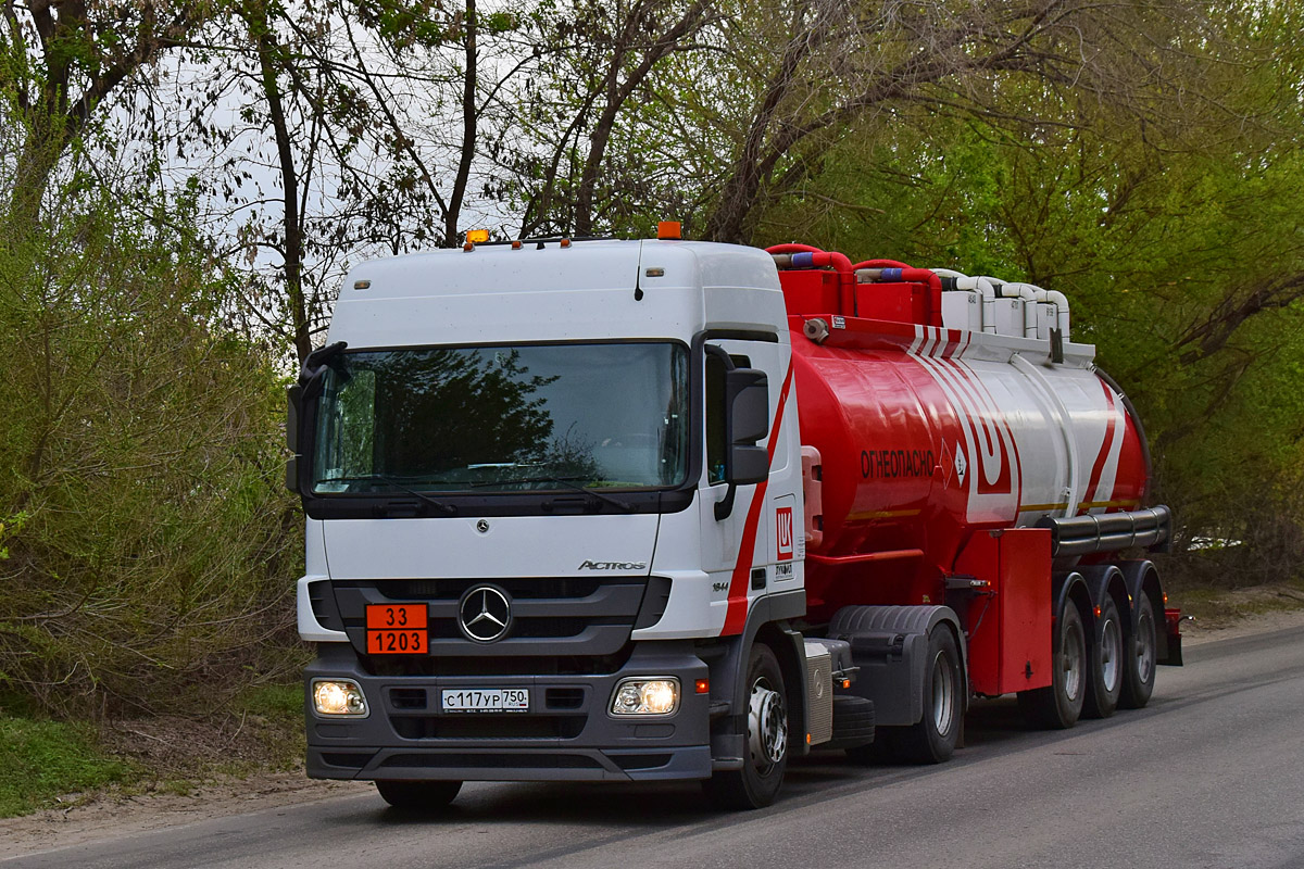 Волгоградская область, № С 117 УР 750 — Mercedes-Benz Actros '09 1844 [Z9M]