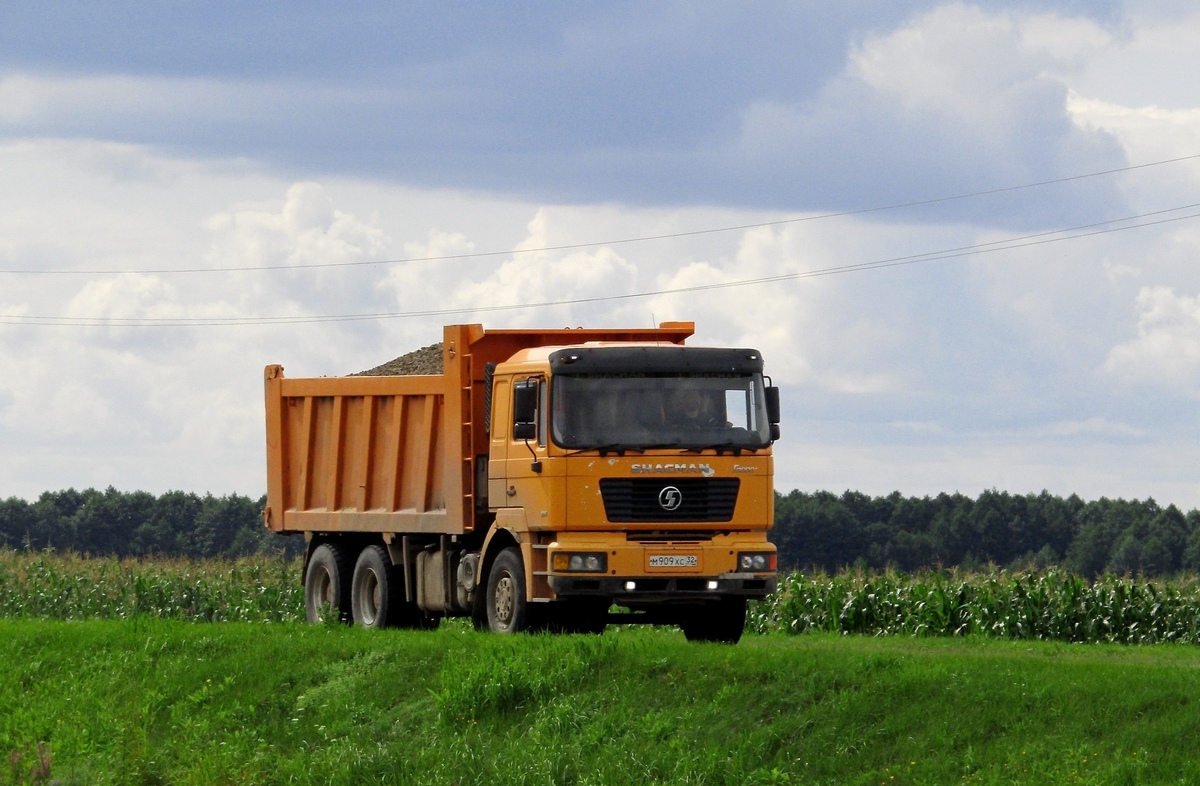 Брянская область, № М 909 ХС 32 — Shaanxi Shacman F2000 SX325x