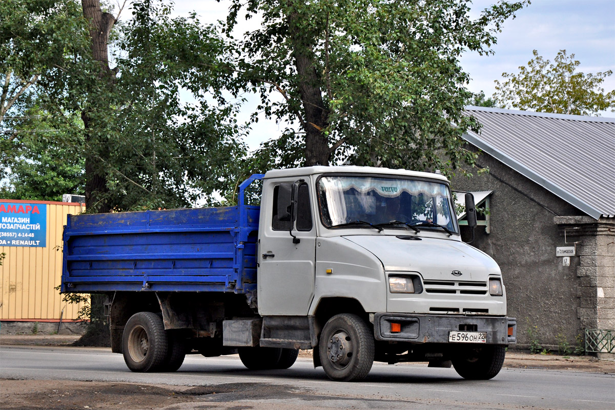 Алтайский край, № Е 596 ОН 22 — ЗИЛ-5301БО "Бычок"