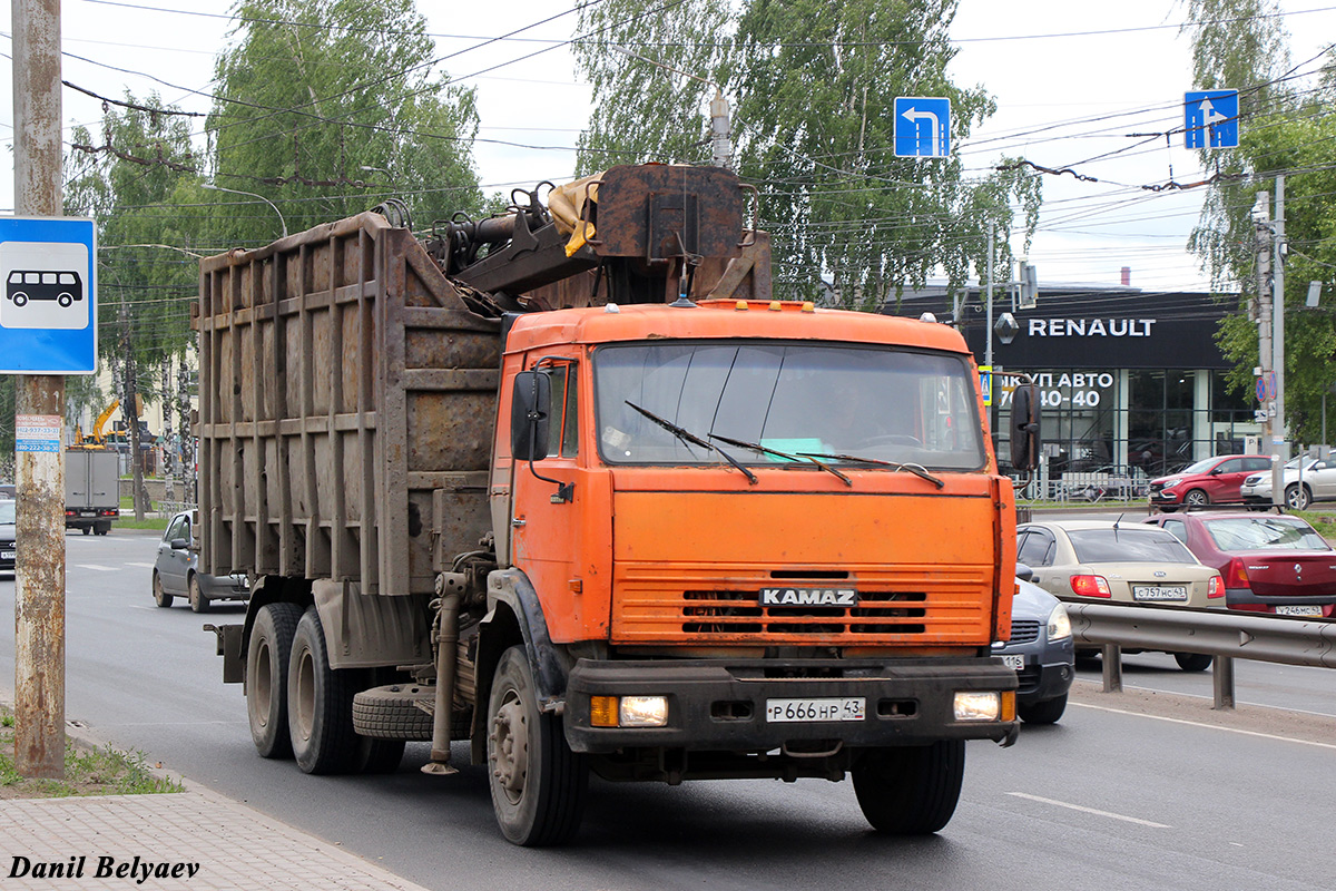 Кировская область, № Р 666 НР 43 — КамАЗ-65115-D3