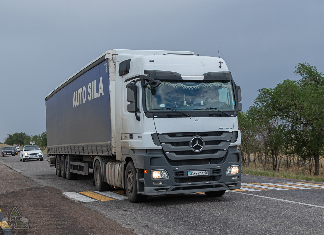 Костанайская область, № 068 KRA 10 — Mercedes-Benz Actros ('2009) 1844