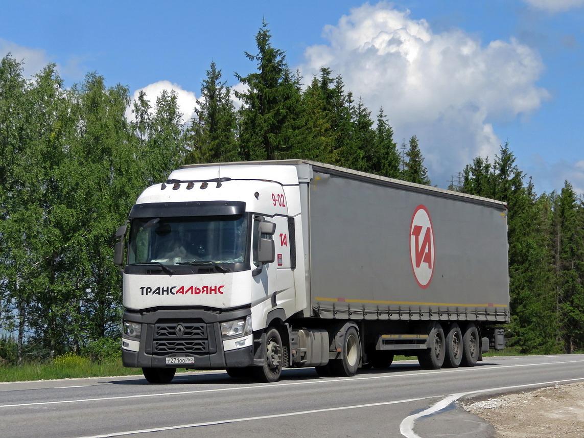 Московская область, № У 271 ОО 750 — Renault T-Series ('2013)