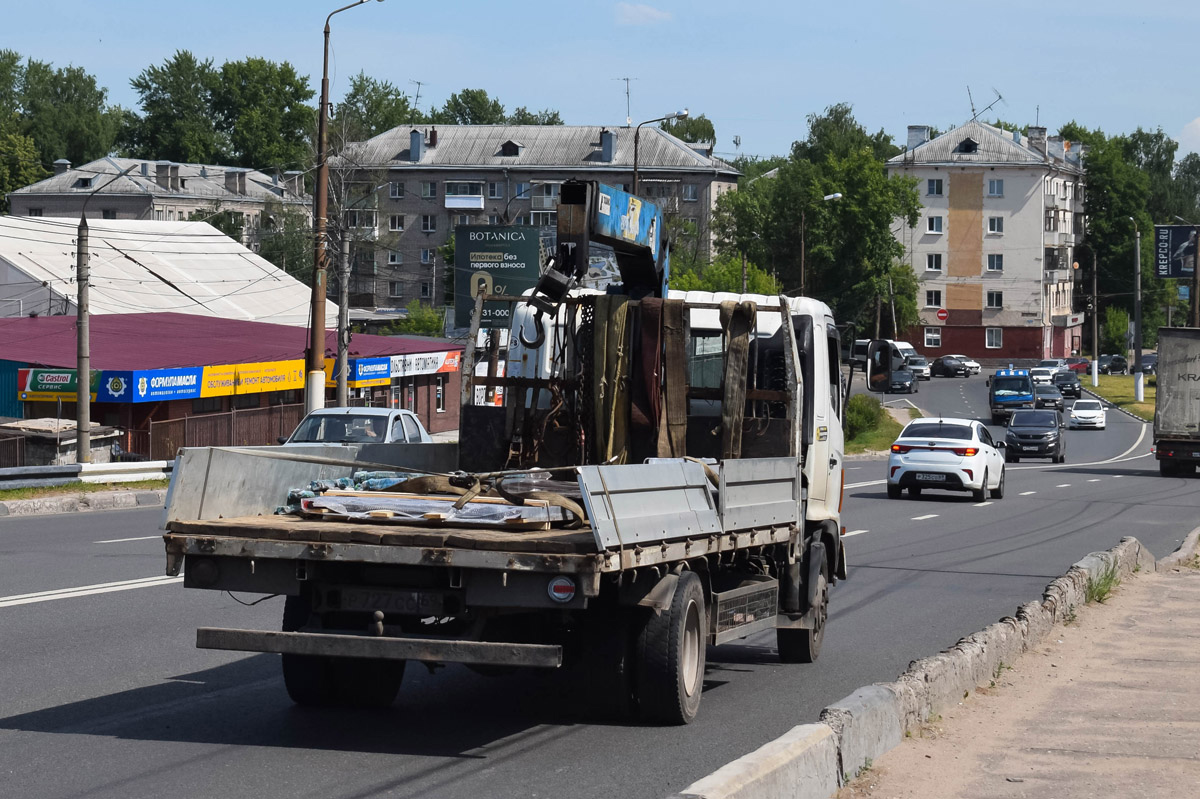 Тверская область, № Р 727 СС 69 — Hino Ranger