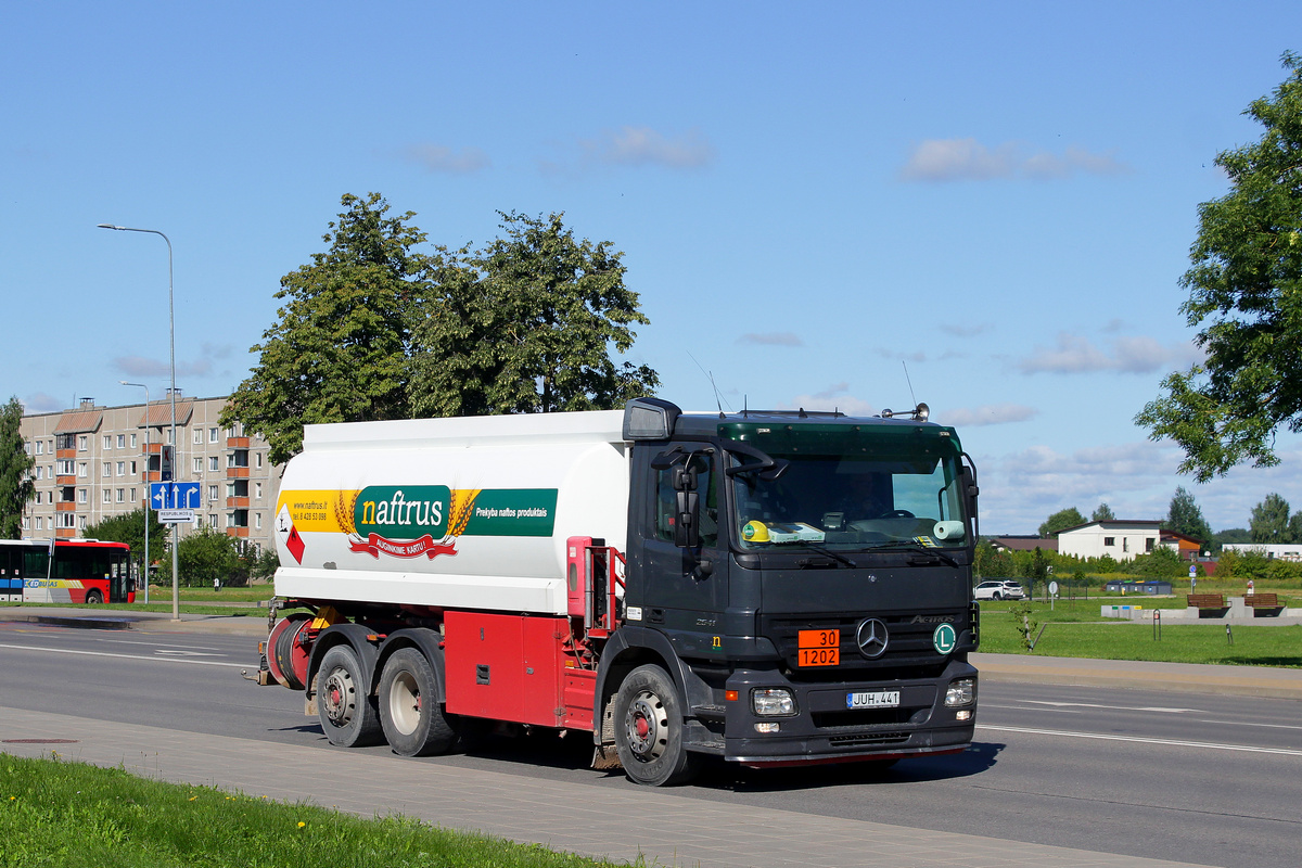 Литва, № JUH 441 — Mercedes-Benz Actros ('2003) 2541