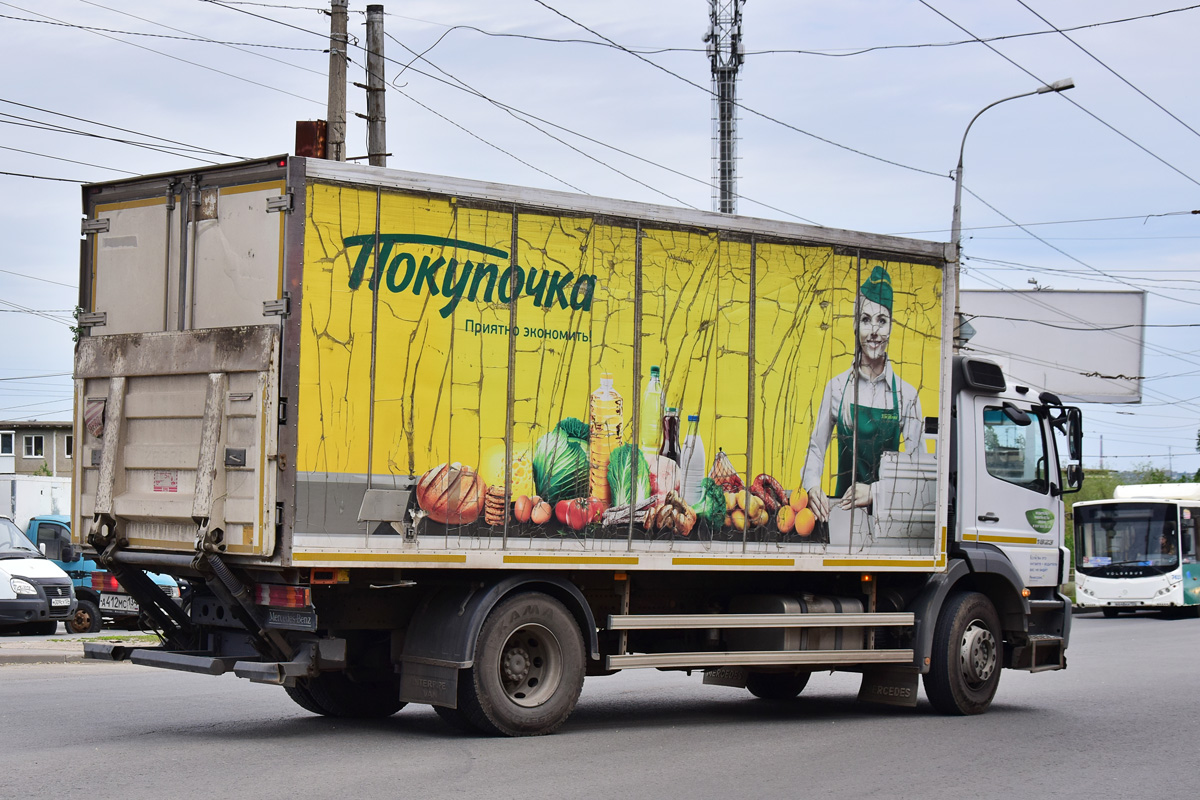 Волгоградская область, № А 412 МС 134 — Mercedes-Benz Axor 1823