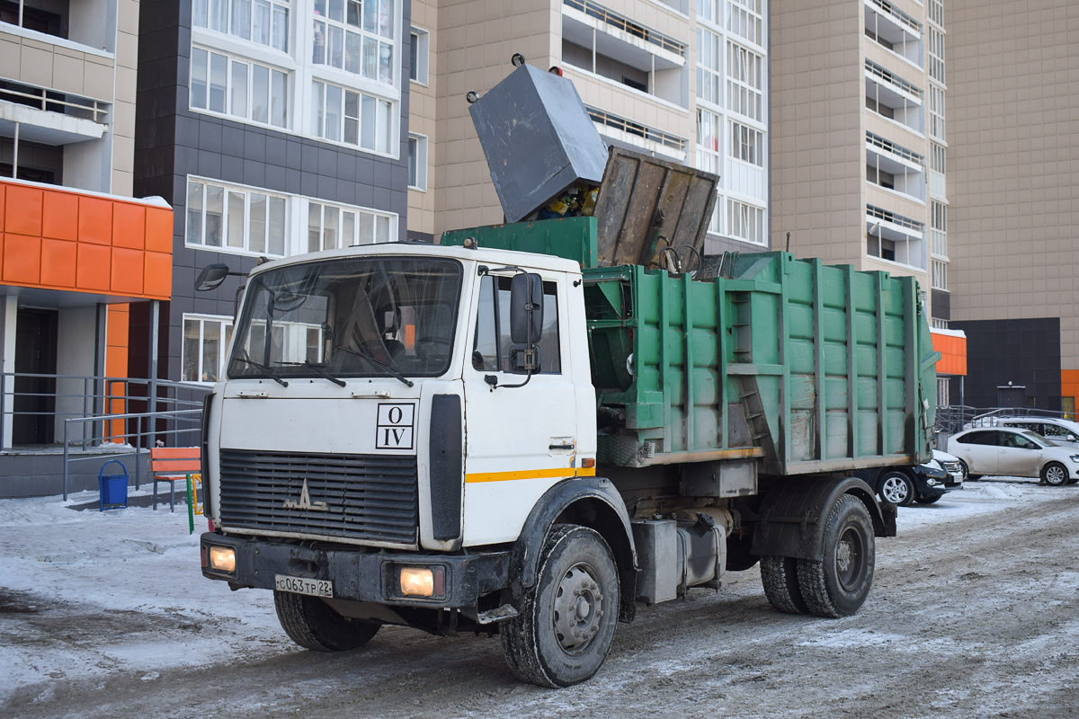 Алтайский край, № С 063 ТР 22 — МАЗ-5337A2