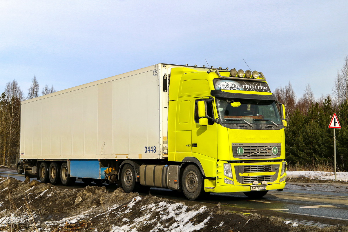 Московская область, № Т 442 РС 750 — Volvo ('2008) FH.460