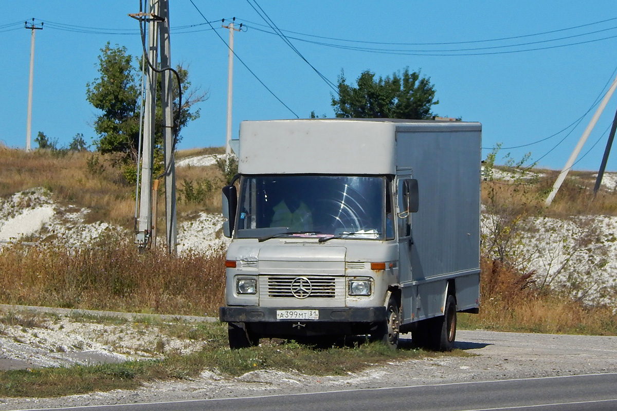 Белгородская область, № А 399 МТ 31 — Mercedes-Benz T2 ('1967)