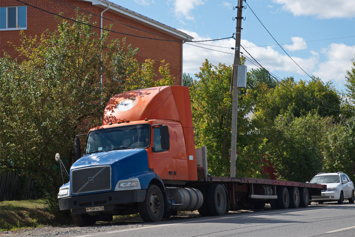 Тюменская область, № Р 158 ХЕ 72 — Volvo VNM430