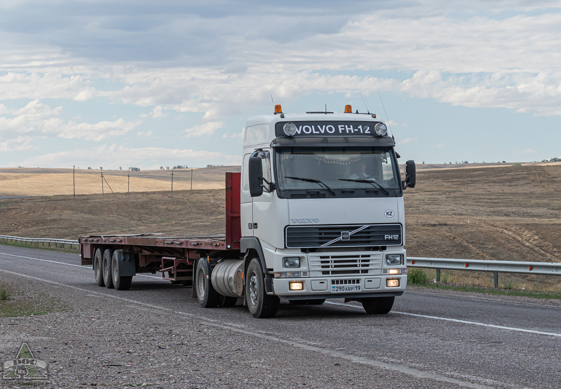 Жетысуская область, № 290 ABP 19 — Volvo ('1993) FH12.380