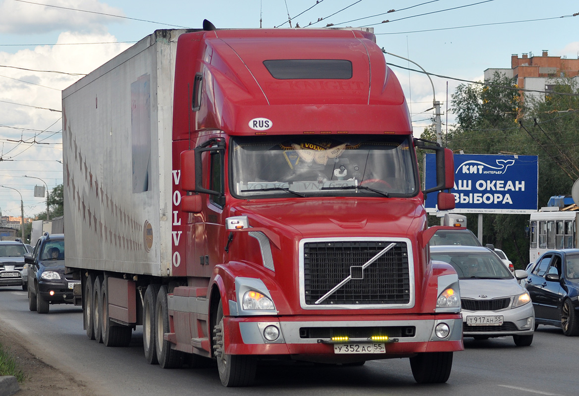 Омская область, № У 352 АС 55 — Volvo VNL670