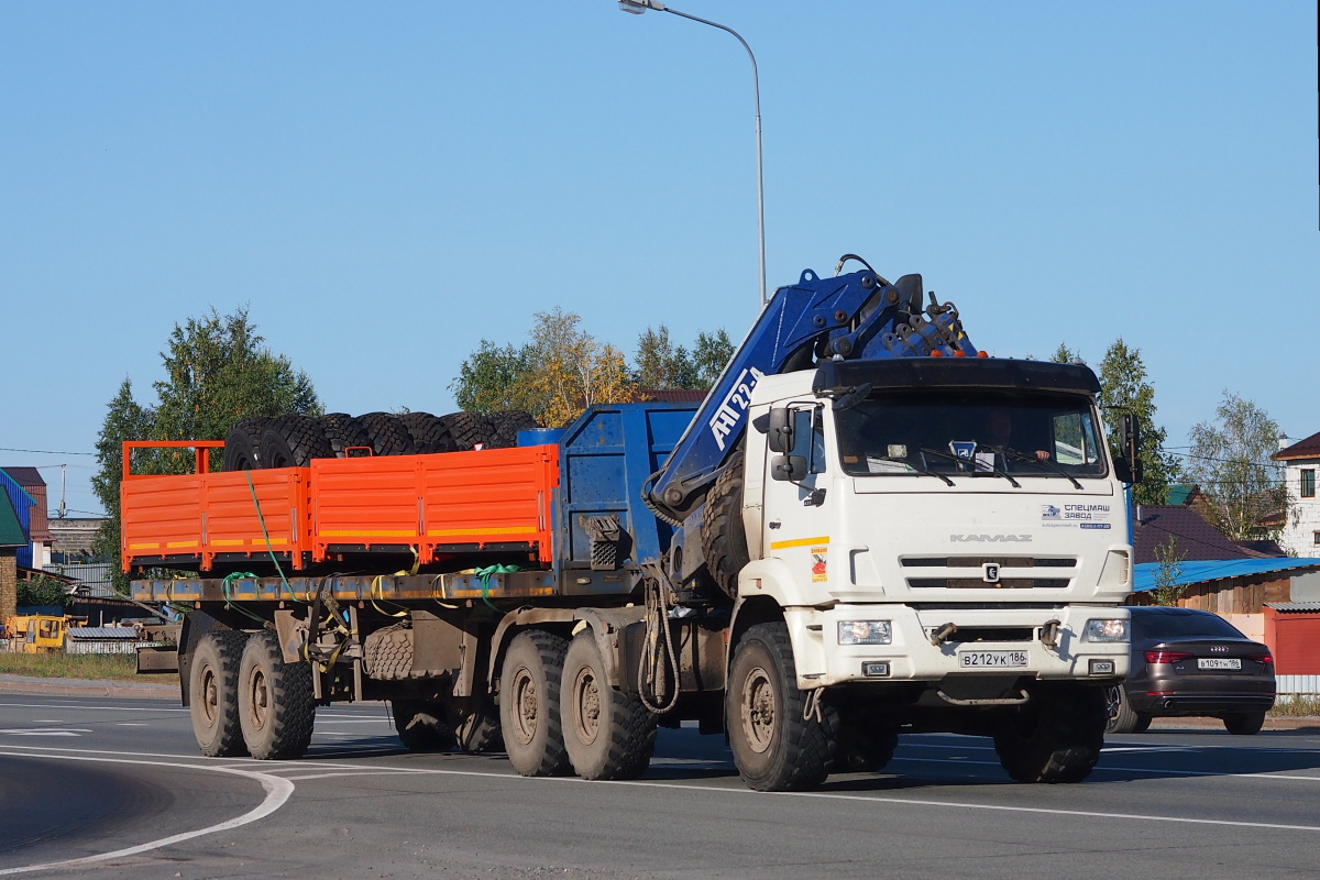 Ханты-Мансийский автоном.округ, № В 212 УК 186 — КамАЗ-43118-50