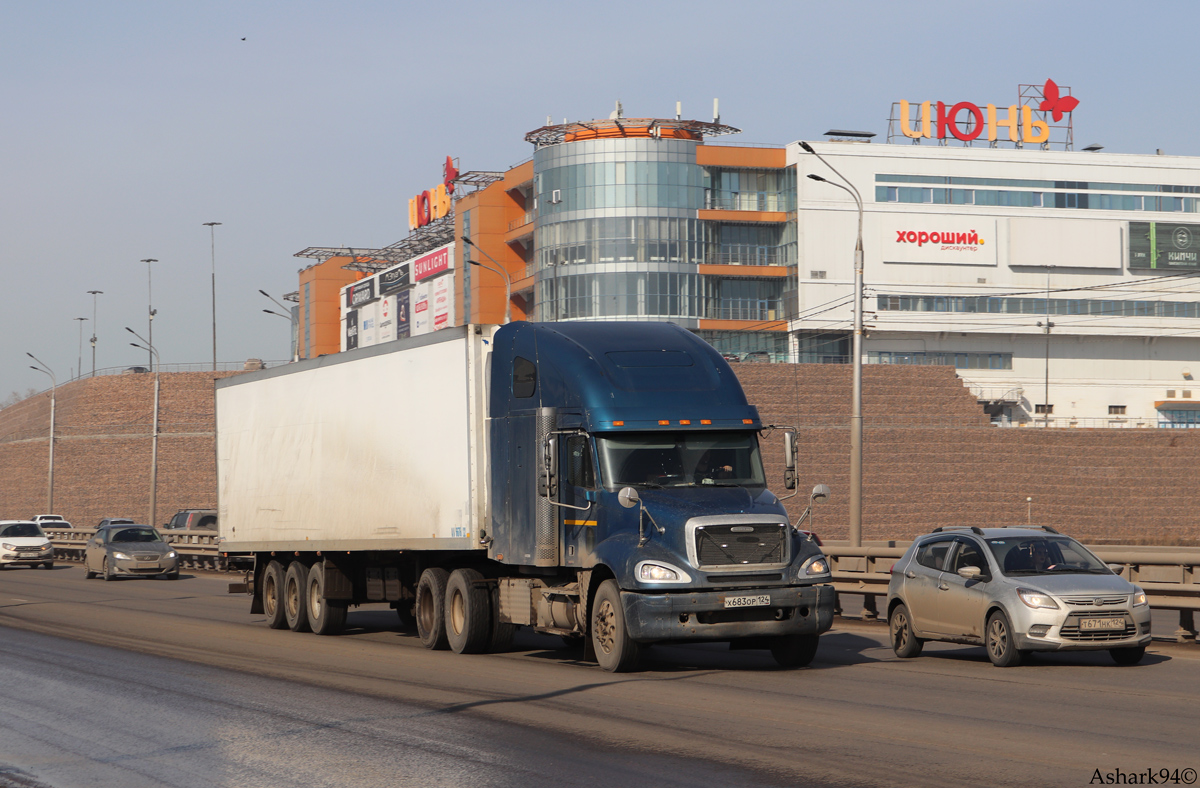 Красноярский край, № Х 683 ОР 124 — Freightliner Century Class