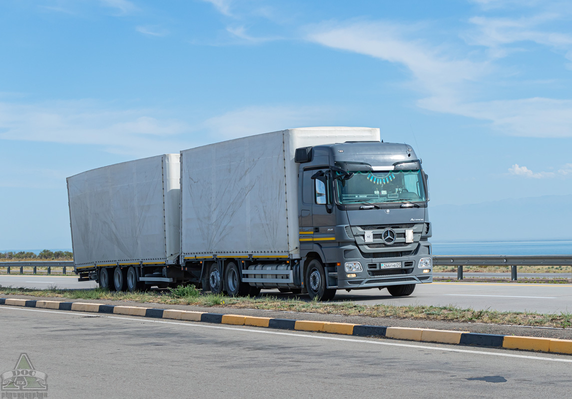 Алматинская область, № 266 FHB 05 — Mercedes-Benz Actros ('2009) 2541