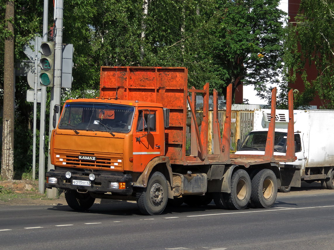 Кировская область, № Е 213 ОС 43 — КамАЗ-65115-62