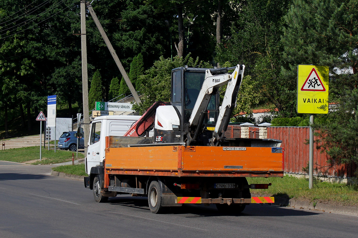 Литва, № CNK 338 — Mercedes-Benz LK (общ. мод.)