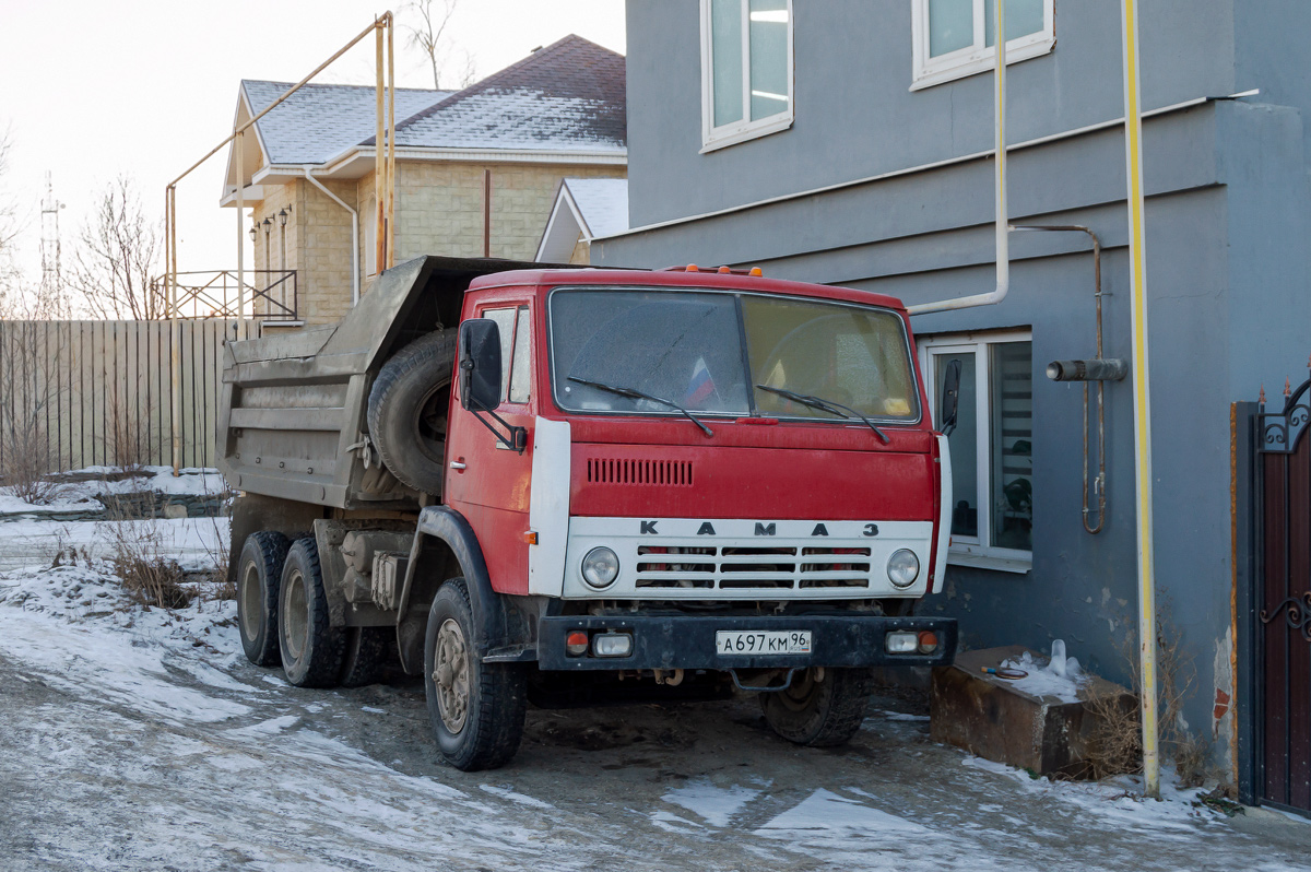 Свердловская область, № А 697 КМ 96 — КамАЗ-55111 [551110]