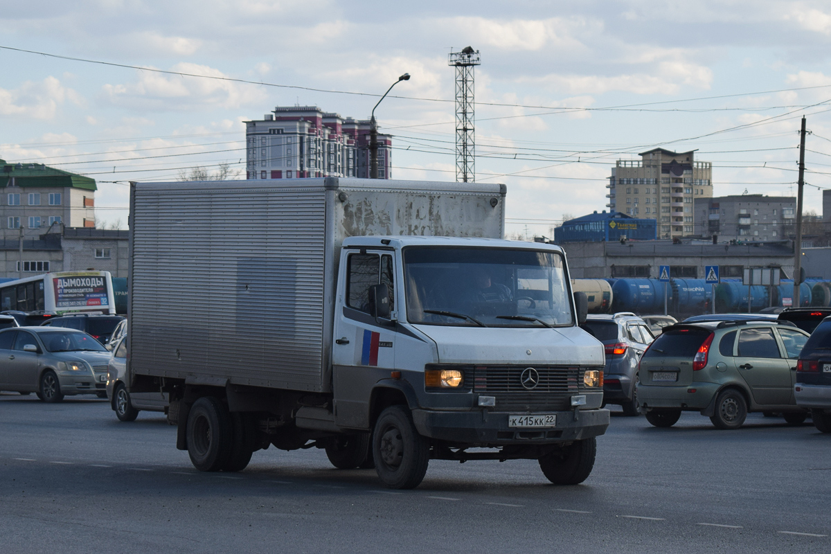 Алтайский край, № К 415 КК 22 — Mercedes-Benz T2 ('1986)