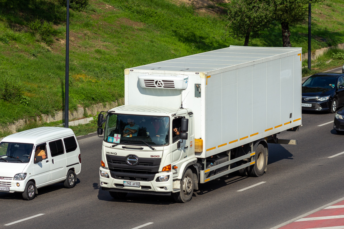 Алматы, № 745 AP 02 — Hino 500