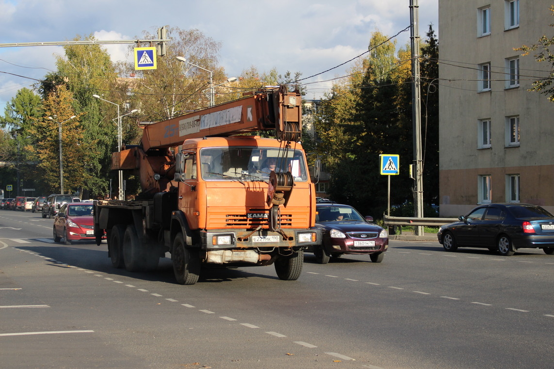 Московская область, № Е 227 МК 190 — КамАЗ-55111-15 [55111R]