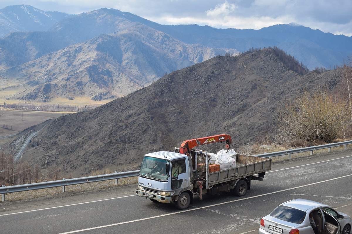 Алтай, № У 542 АН 04 — Hino Ranger