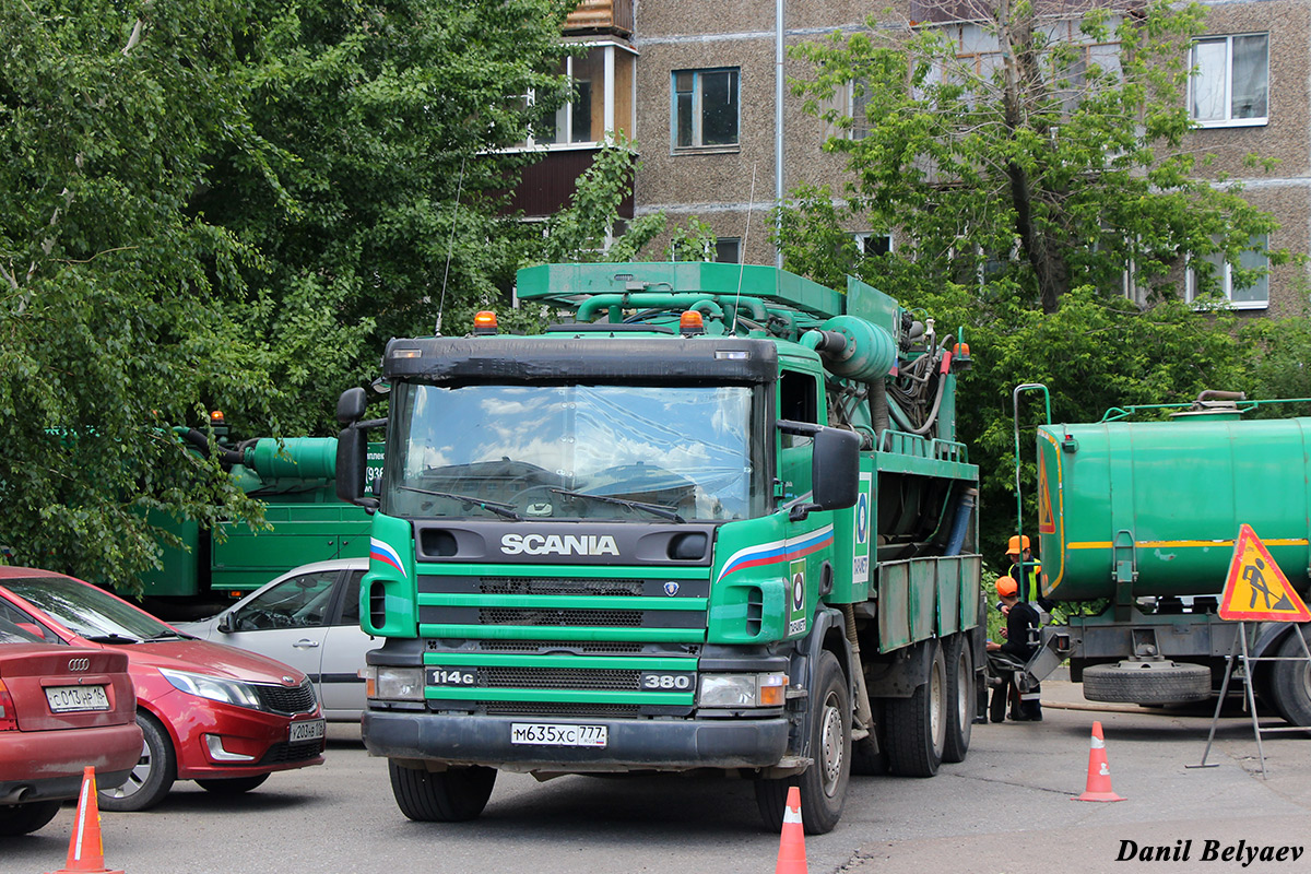 Москва, № М 635 ХС 777 — Scania ('1996) P114G