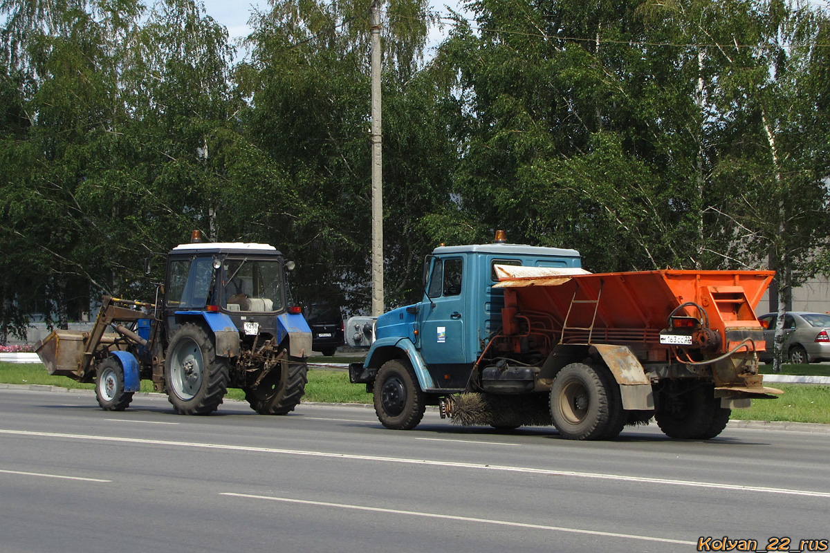 Алтайский край, № 9258 МС 22 — Беларус-82.1; Алтайский край, № М 163 СС 22 — ЗИЛ-433362