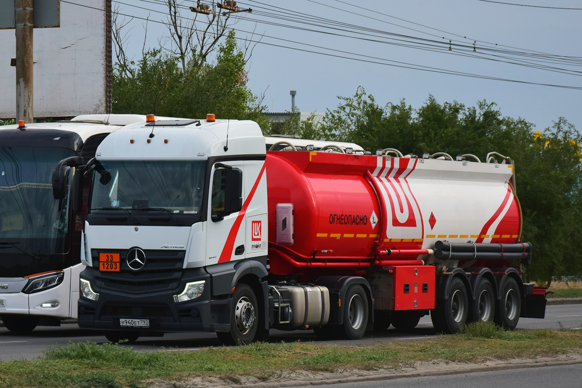 Москва, № У 940 ЕТ 797 — Mercedes-Benz Actros '18 1842 [Z9M]