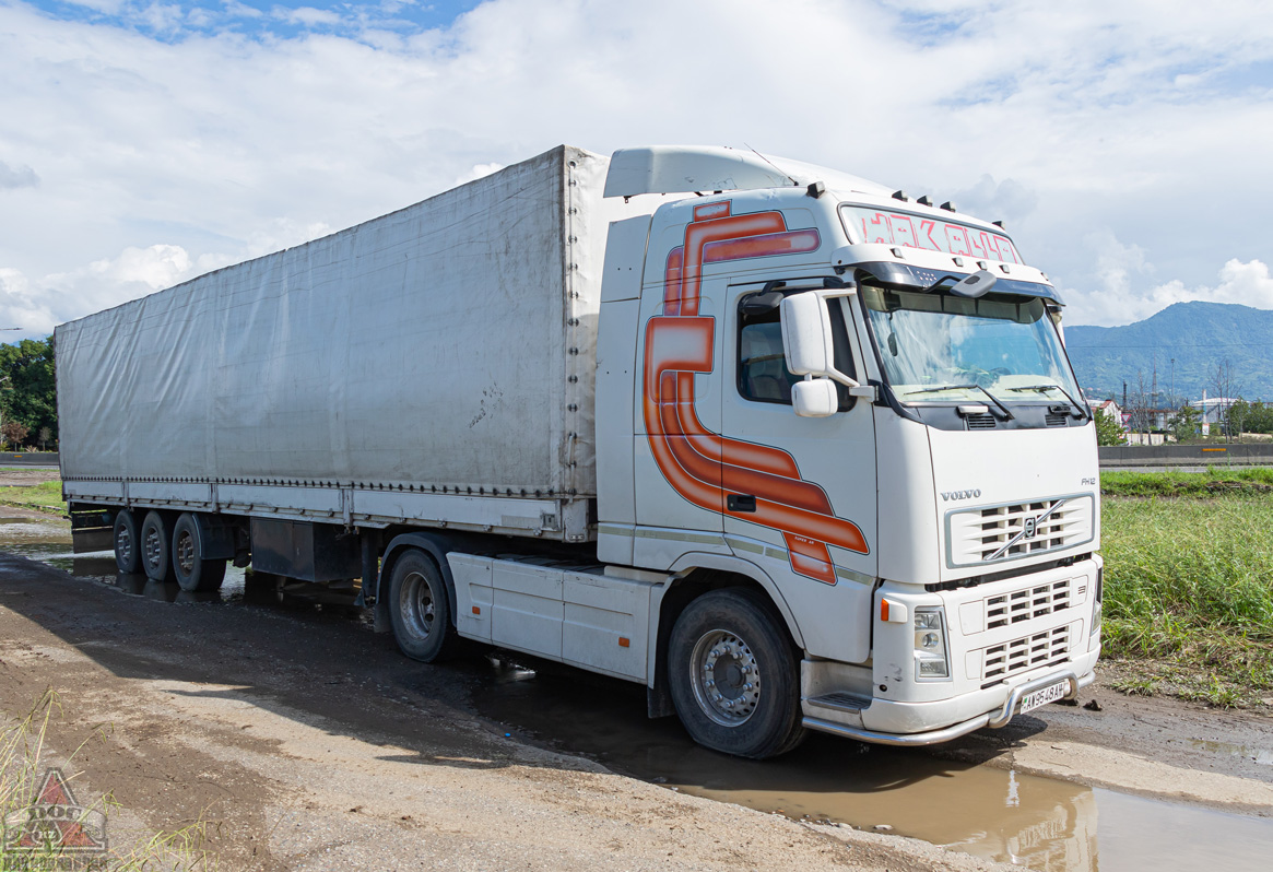 Туркменистан, № AW 9548 AH — Volvo ('2002) FH-Series